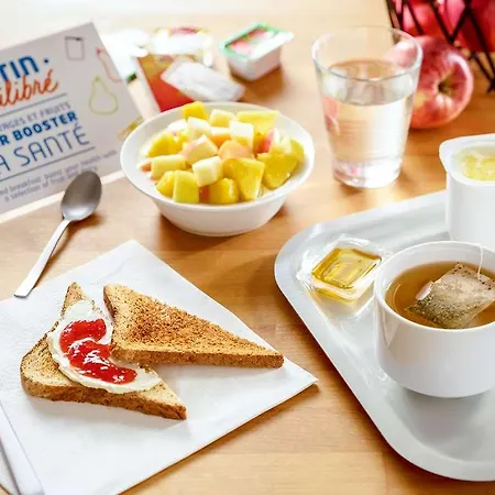 Ibis Budget Est Mediterranee Hotel 3*