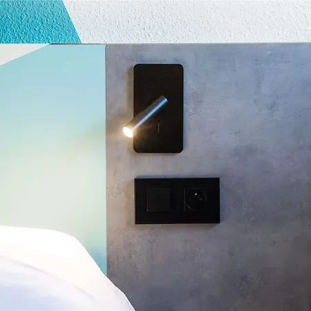 Ibis Budget Est Mediterranee 3*