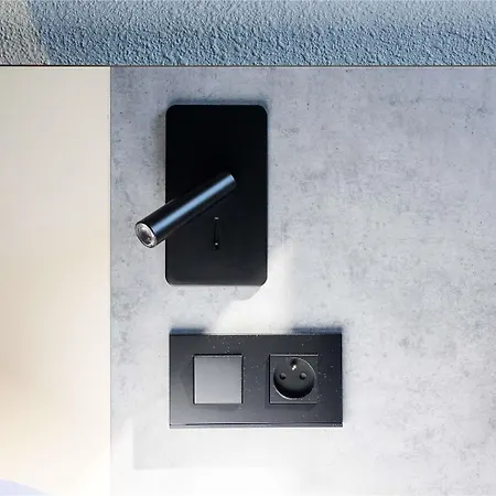 Ibis Budget Est Mediterranee