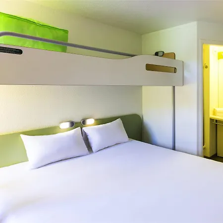 Ibis Budget Est Mediterranee מלון 3*