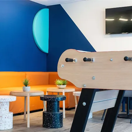 Ibis Budget Est Mediterranee ホテル