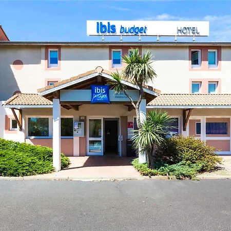 Ibis Budget Est Mediterranee 3*