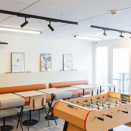 Hotel Ibis Budget Est Mediterranee 3*