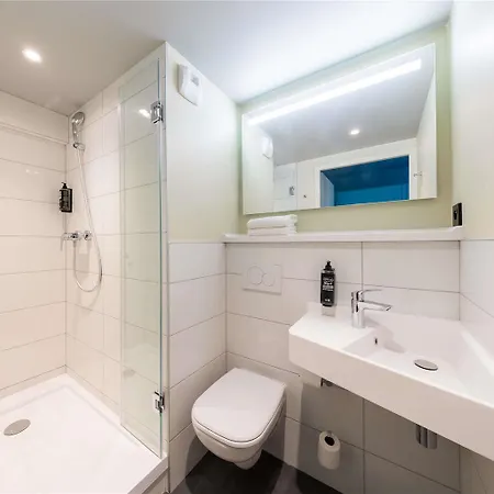 Ibis Budget Est Mediterranee