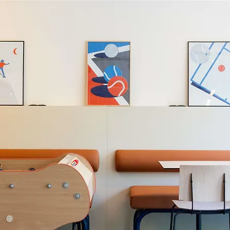 Ibis Budget Est Mediterranee 3*